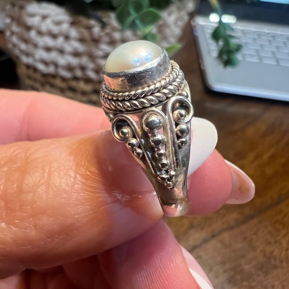 Pearl Sterling Silver Ring Size 6.5 - Picture 4 of 10